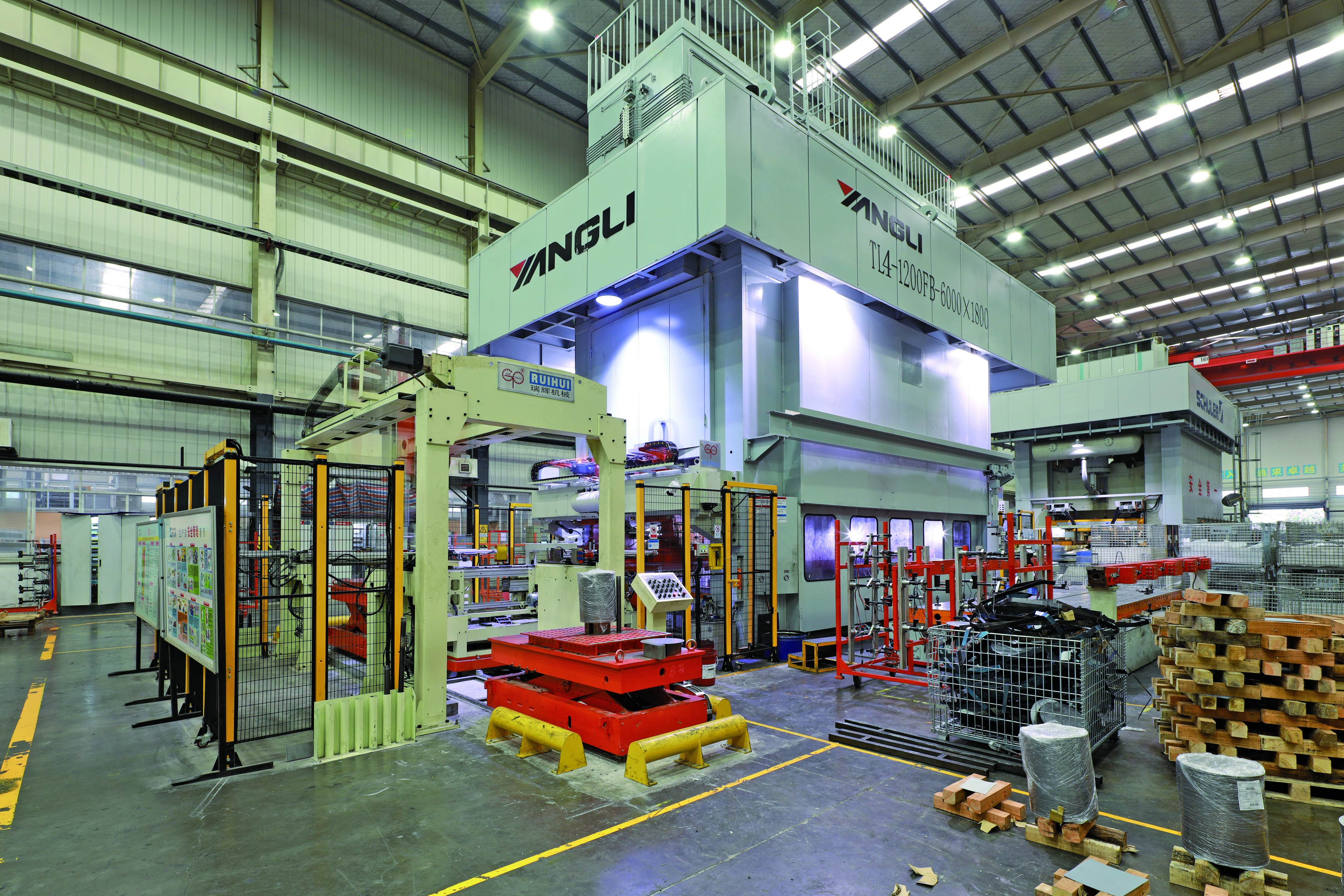 P82 TL4-1200FB