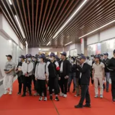 The students from the School of Mechanical Engineering of Yangda come to Yangli to promote the development of integration of industry, university and research!